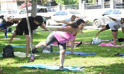 Kuşadası’nda sabah sporu etkinliklerine yoğun ilgi