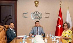 İzmir’de tutuklu kadın ve çocuklar için anlamlı protokol