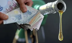 Akaryakıta yeni zam: Motorinde psikolojik sınır aşılıyor