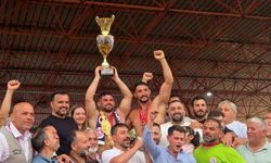 Erkan Taş altın kemerin sahibi