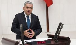 Eski CHP İzmir İl Başkanı Bedri Serter istifa etti!