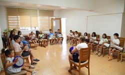 Ayvalık'ta çocuklar ritim atölyesinde sanatla büyüyor