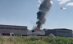 Ankara’da kimyasal ürün fabrikasında yangın: Alevler yan fabrikaya sıçradı