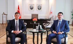 Karabağlar kentsel dönüşümü için Ankara’da kritik temas: Bakan Kurum ile Başkan Tugay bir araya geldi