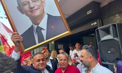 İzmir'de CHP'den 10 ilçede istifa açıklamaları