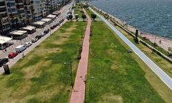 İzmir Kordon sıcak hava nedeniyle boş kaldı