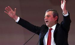 Yeni parti ankette yüzde 35,2 ile ilk sırada