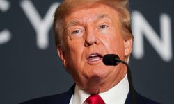 ABD Başkanı Trump: "İran, gözaltına aldığı ABD vatandaşının ülkeden çıkışına izin verdi"