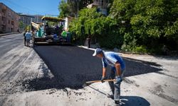 BAŞKAN ERMAN UZUN ASFALT SERİM ÇALIŞMALARINI YERİNDE İNCELEDİ