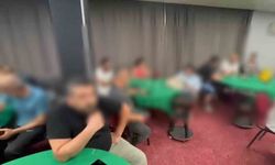 Manisa’da düğün salonu görünümlü kumarhaneye baskın