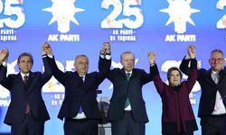 AK Parti'ye 7 belediye başkanı katıldı