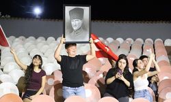 30 Ağustos Coşkusu Menderes’i Sardı