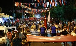EFES SELÇUK’TA 30 AĞUSTOS COŞKUSU: “SONSUZA KADAR CUMHURİYET YAŞASIN”