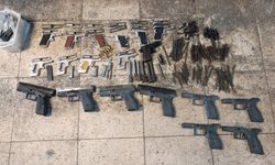 İzmir merkezli 2 ilde dev silah operasyonu: 13 gözaltı