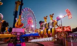 Cemil Tugay’dan İzmir’de lunapark açıklaması
