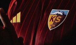 Kayserispor, bir günde 15 transferi birden açıkladı
