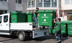 Konak’ın sokakları yeni konteynerlerine kavuştu