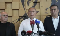 Gürsel Tekin'den 'figüran' iddialarına yanıt: Belli ki bir hata olmuş