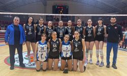 Uşak’ın kadın voleybol takımı destek bekliyor