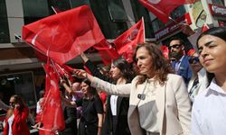 Karşıyaka’da 9 Eylül coşkusu sokaklara taşacak: Bayrağını al gel!