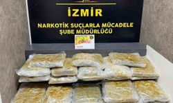 İzmir’de zehir tacirlerine ikili darbe: Kilolarca zehir ele geçirildi