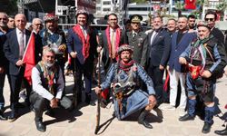 Kurtuluş coşkusu Menemen’i sardı