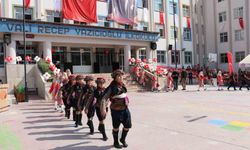 Denizli’de yeni eğitim-öğretim yılı heyecanı coşkuyla başladı