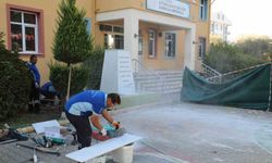 Muğla Büyükşehir’den zarar verilen Atatürk büstüne hızlı müdahale