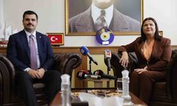 AK Parti’li İnan’dan belediye başkanlarına tarihi çağrı: "İzmir için cesur olun!"