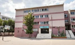 Karşıyaka Ortaokulu’nda yeniden yapım süreci hızlandı