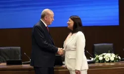 Foça’da Fıçı’nın AK Parti’ye geçişi tartışılıyor