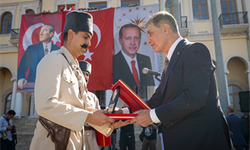 9 Eylül coşkusu Süvari Birlikleri’nin bayrak töreniyle devam ediyor