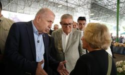 Ümit Özdağ Emek Pazarı’nda esnaf ve vatandaşlarla buluştu
