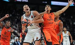 Beşiktaş EuroLeague’e Valencia yenilgisiyle başladı