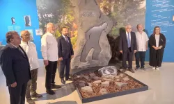 Rusya Büyükelçisi İzmir’de Nâzım Hikmet sergisinde
