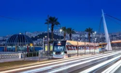İzmir'de fuar ulaşımında gece seferleri uzatıldı
