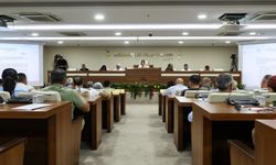 Karabağlar Meclisi'nde gündem hizmetler ve yatırım oldu