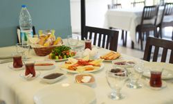 Konforun ve lezzetin adresi: EÜ Konukevi Restoranı