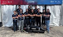 İKÇÜ’lü Genç Mühendisler TEKNOFEST Hyperloop Yarışması’nda İzmir’i Başarıyla Temsil Etti