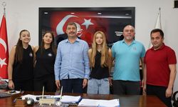 Kula’dan profesyonel lige 3 kız voleybolcu