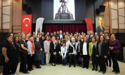 Özdağ; “HALK AÇLIKLA BOĞUŞURKEN BUNLAR İSE TÜRKİYE'NİN ZENGİNLİKLERİNİ SOYUYORLAR”