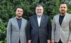 AK Parti İzmir’de medya başkanlığı Emre Nasır’a geçti