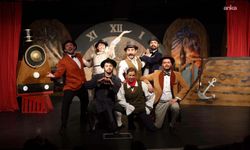 Merkezefendi Kent Tiyatrosu yeni oyununu sahneledi
