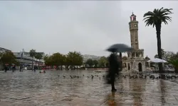 İzmir’de sağanak yağış bekleniyor: İlçe ilçe hava durumu