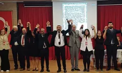 YENİ Parti Çiğli’de Erkan Akar yeniden başkan