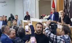 Çiğli Meclisi’nde başkan Yıldız’a protesto