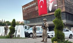 Çukurova Belediyesi'ne jandarma operasyonu! Çok sayıda gözaltı var