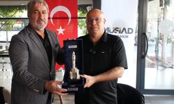 MÜSİAD İZMİR’DEN GÜNEYDOĞU’YA KARDEŞLİK VE TİCARET KÖPRÜSÜ: "TERÖRSÜZ TÜRKİYE" HEDEFİYLE ORTAK GELECEĞE