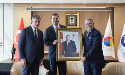 İzmir'de EBSO yönetimine tebrik ziyareti