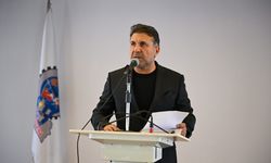 Başkan Eşki esnafla bir araya geldi, “Yanınızdayız” mesajı verdi